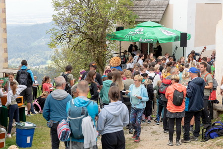Pred Dobrodelnim pohodom na Sv. Primoža (10)